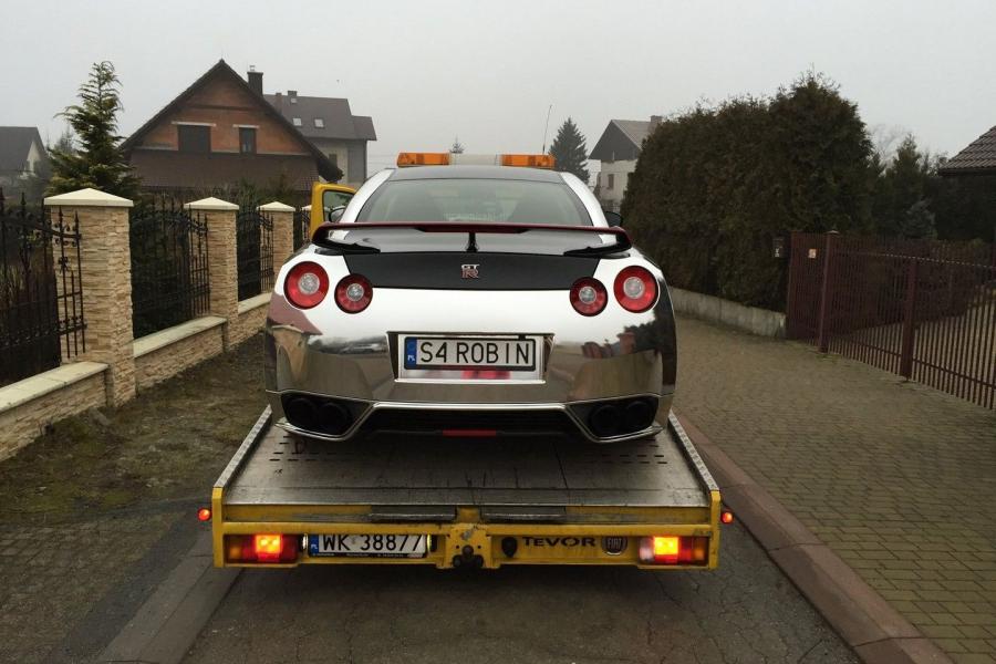  Nissan GT-R Robin by Carlex Design 2016 года  (фото 2 из 24)